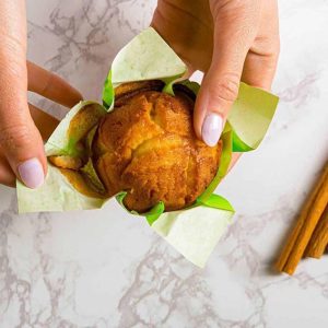 Muffin de Manzana y canela sin gluten y sin lactosa - obrador: Leon the Baker