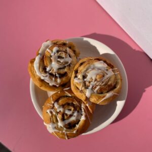 CINNAMON ROLLS VEGANOS