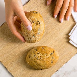 Panecillos de aceitunas 2 uds - obrador Leon the Baker